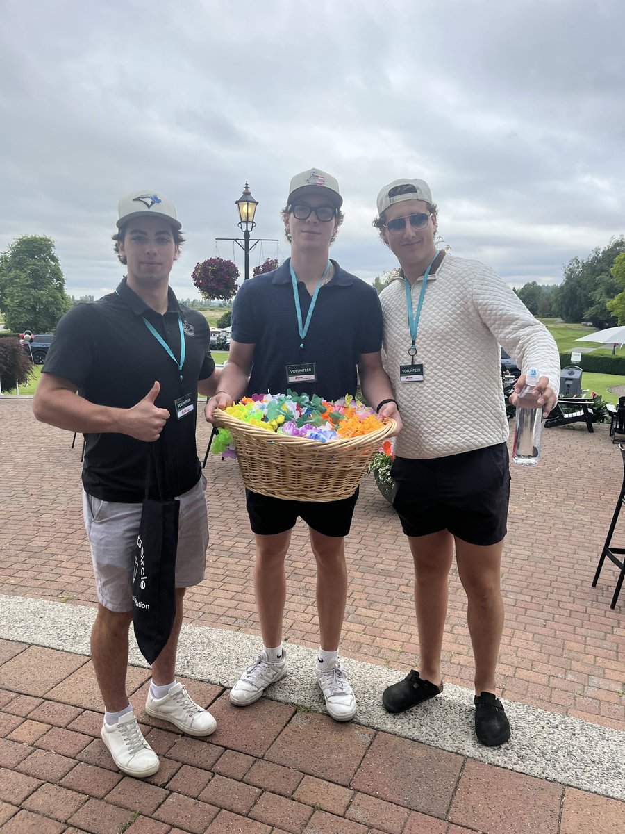 BCHLExpress's tweet photo. Today we are volunteering at the Westwood Honda Charity Golf Classic at Swaneset Bay Resort &amp; Country Club in support of Eagle Ridge Hospital! 

Thanks to all the sponsors, golfers and supporters for making this another incredible event. https://t.co/ltsfZ0tiBd