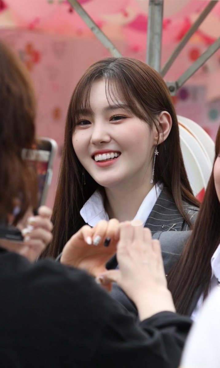 zinebAmira11's tweet photo. #Kep1er #케플러 #김채현 #김다연 #채다즈 #CHAEHYUN #DAYEON
#CHAEDA
🐯🐿️🖤🖤
chaeda
chaeda smile happy 🥹
KCON JAPAN 2022 https://t.co/vbpXZc5ZxL