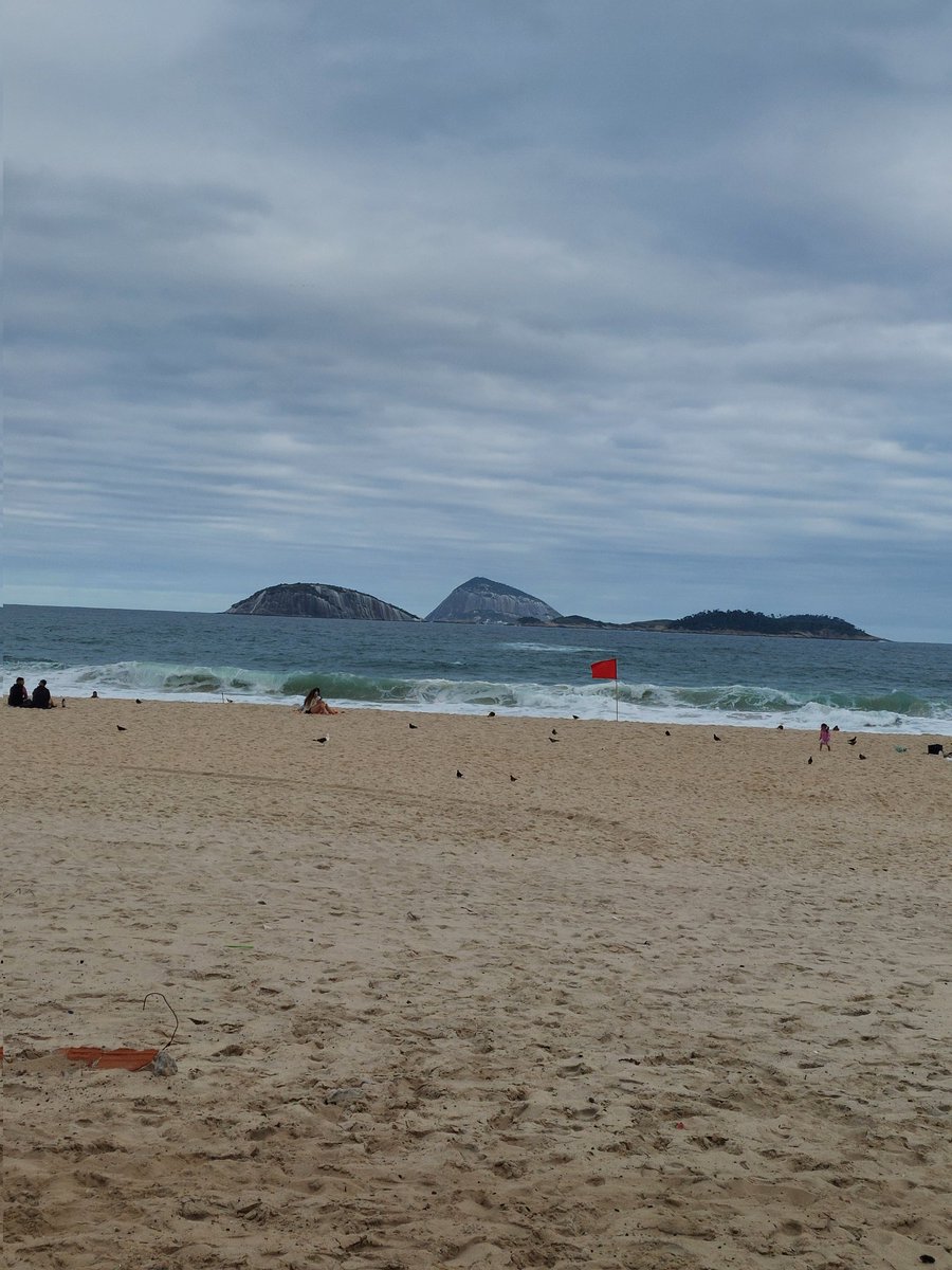 capirotaa's tweet photo. não existe nada melhor que passar a hora do almoço contemplando essa vista, mesmo com o tempo nublado 😭🙏🏻 https://t.co/Vb2sgMprxl
