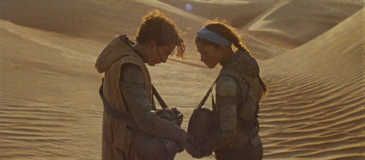 shadowknightdk's tweet photo. might sound crazy but dune 3 is already the best looking film in the trilogy https://t.co/vViKNEdVSV