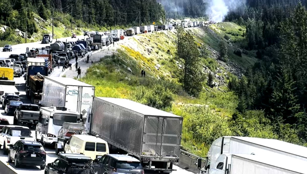 DriveBC's tweet photo. ⚠️👋#BCHwy5 - There is a northbound vehicle fire on the #CoquihallaHwy just after the Great Bear Snowshed. The highway is not closed, however travellers should expect major delays and stoppages as crews tend to the scene. Alternative route via #BCHwy3. #Merritt #HopeBC https://t.co/mMAArOlT6m