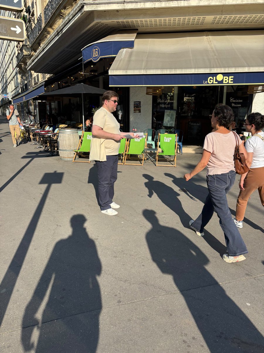 HorizonsParis12's tweet photo. Ce soir sur le terrain #Paris12 pour @EPhilippe_LH ! L’intérêt de nos enfants sera la boussole du nouveau quinquennat. #AvecEdouard 
Mobilisons nous ! 

@Benoitpernin @mseingier12 @PierreEhl @DgCourtois @JulieBoillot @HorizonsParis @Avec_Edouard @sanchezarnaud https://t.co/zc0H4xxbIm