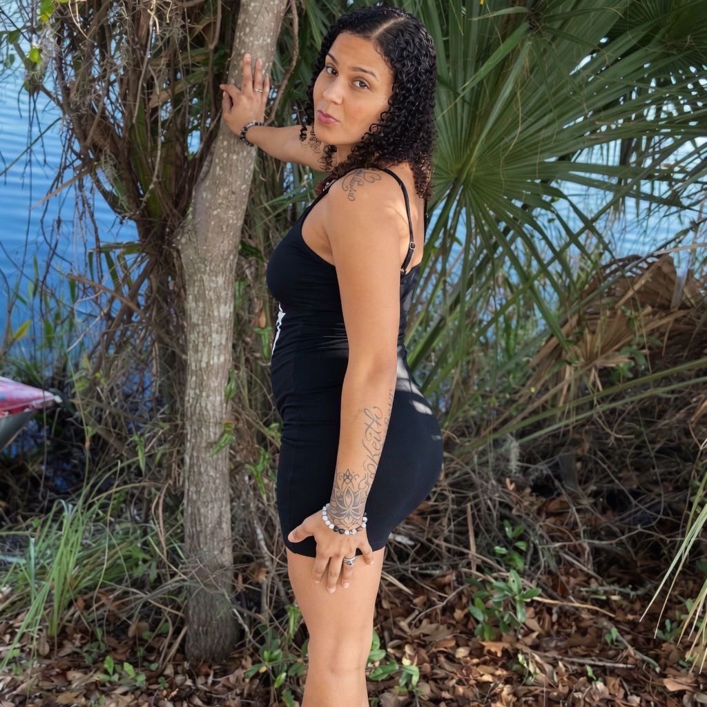 ckyson02's tweet photo. Rate his mom @xouyx (consensually) #cuck #bull #bully #bbc #bwc #milf #candid https://t.co/XU0rJwb8wK