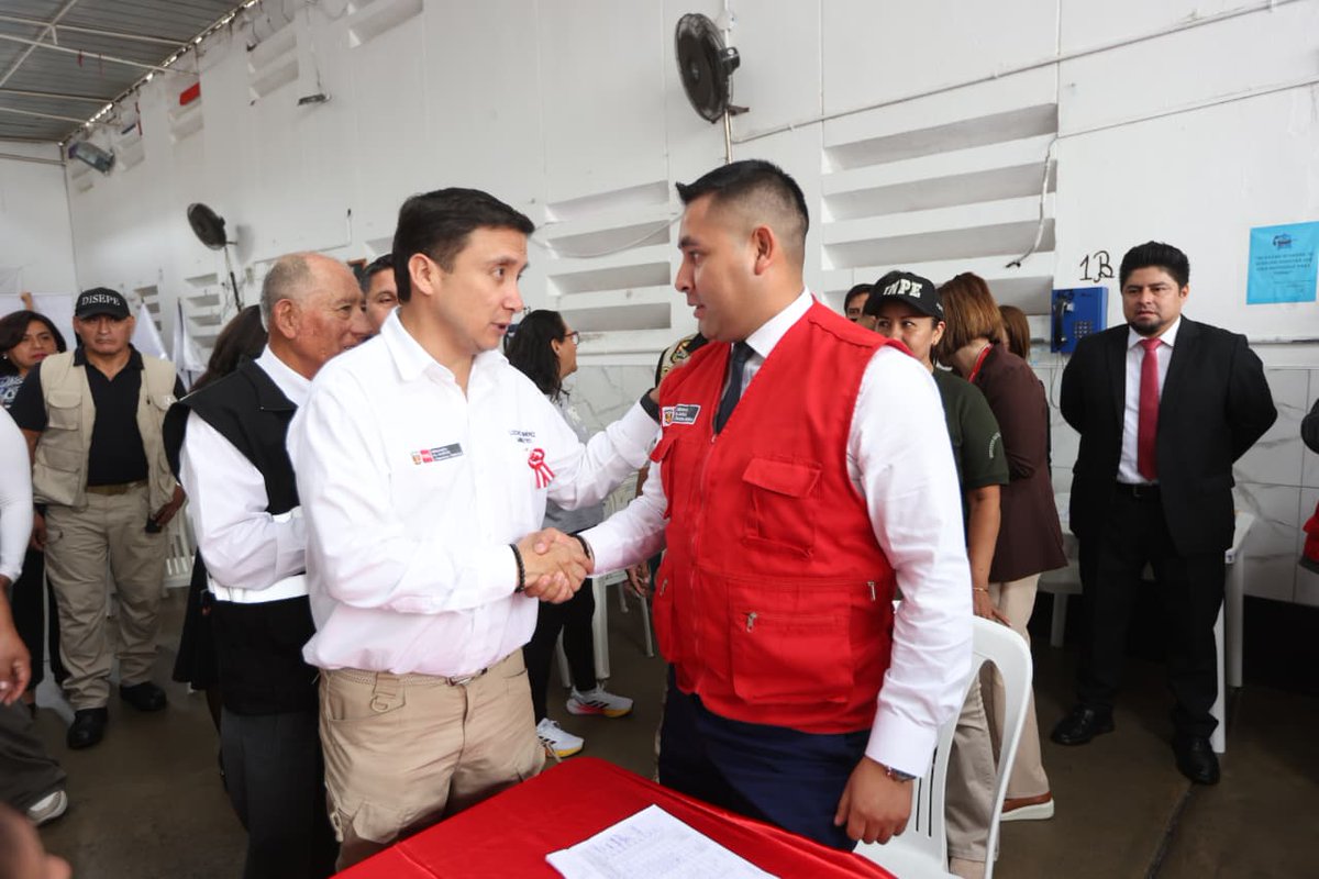 MinjusDH_Peru's tweet photo. El titular del sector Justicia detalló que este dispositivo legal encarga al @INPEgob la conducción operativa de la iniciativa. “Para tal propósito, articula y coordina con la #DefensaPública, la @SunarpOficial, el Consejo del Notariado y, de corresponder, con otras entidades colaboradoras”, expresó el ministro Luis Jiménez.
