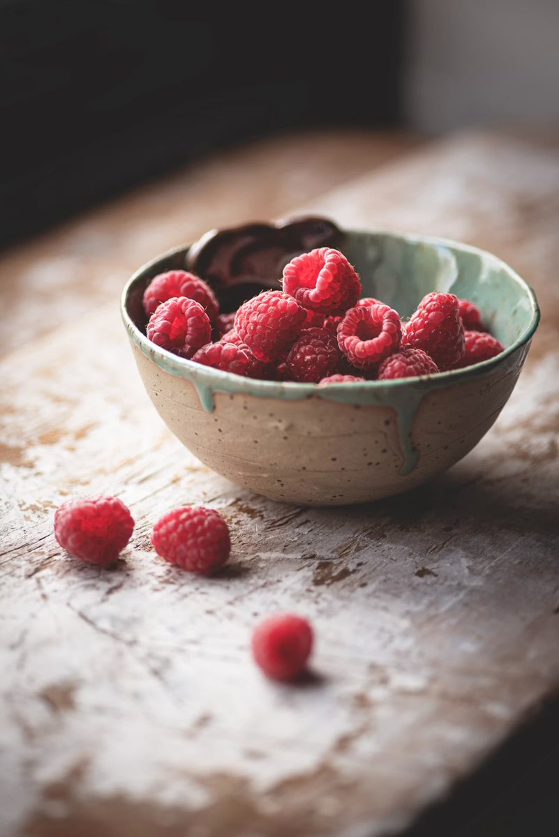 GatorGirl_swamp's tweet photo. July 8 is National Raspberry Day This delicious fruit is one of the most popular berries
#foodblogger #foodlover #fruit
#NATIONALRASPBERRYDAY https://t.co/1UED0vFaZQ