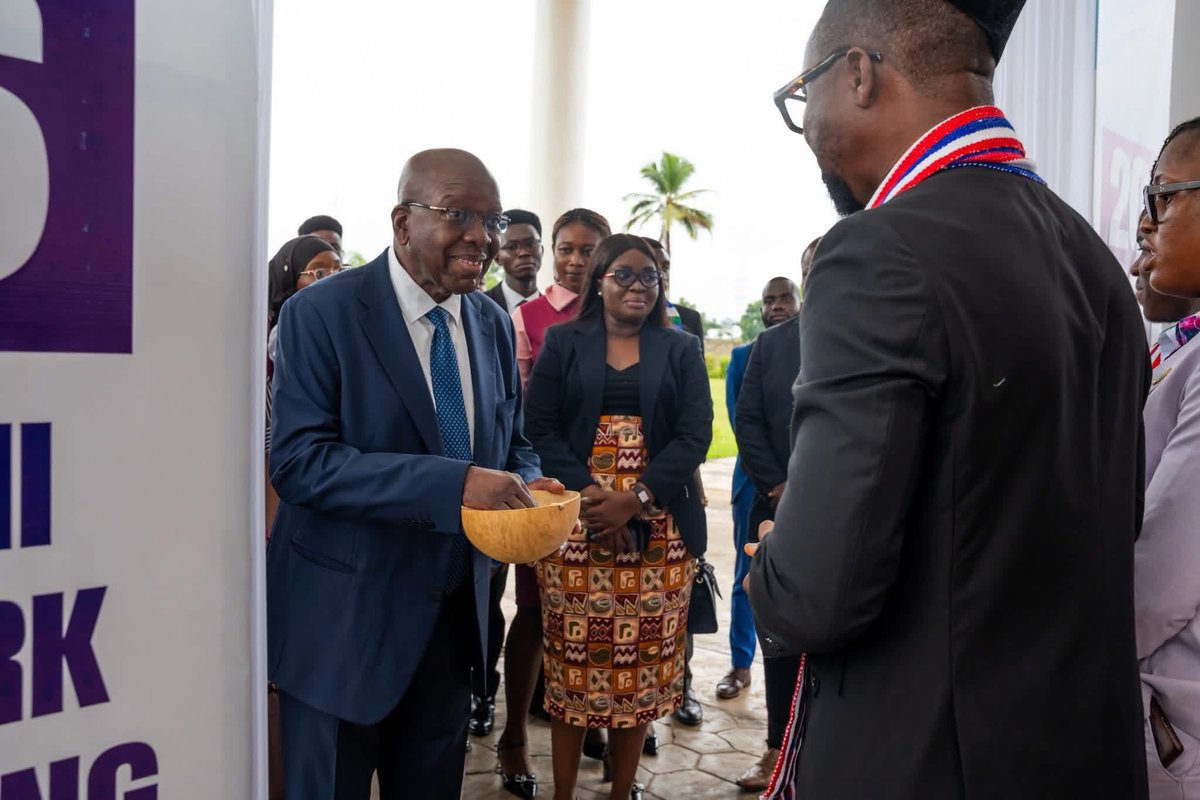 MimiKargbo's tweet photo. The Emerging Public Leaders Alumni Gathering in Monrovia showcased how investing in young professionals is strengthening public service across Africa. Proud that Sierra Leone is part of this growing initiative. #EmergingPublicLeaders #PublicService https://t.co/lQLL4sfHdb