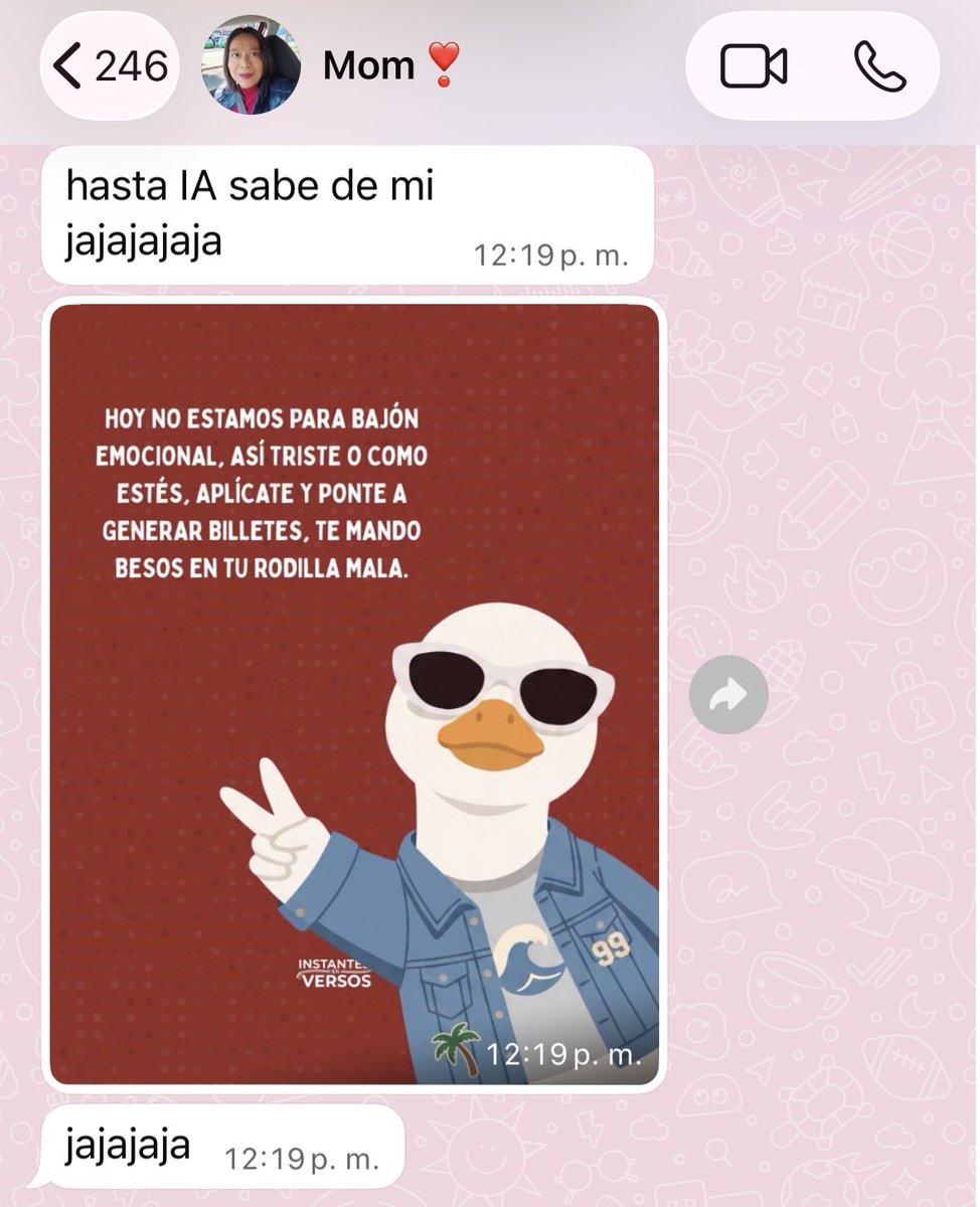 PatyT2511's tweet photo. Si algo admiro de mi mamá es que no importa que mal esté en todos los sentidos, ella siempre es tan positiva y alegre https://t.co/6yQkUu5S6v