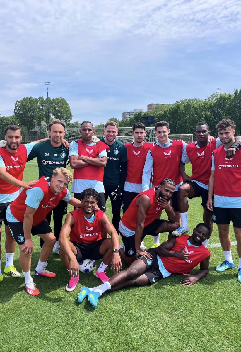 Feyenoord Rotterdam tweet media