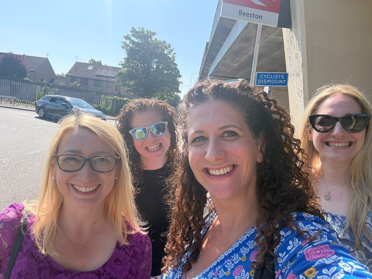 Jess4Lowestoft's tweet photo. I was delighted to speak at @womensaid annual conference today! 

I also loved bumping into the amazing team from @JewishWomensAid on the train there!

Our specialist domestic abuse services are life-saving. Investing in them not only sets victims free, it also helps our economy. https://t.co/o52Vsz7Rap