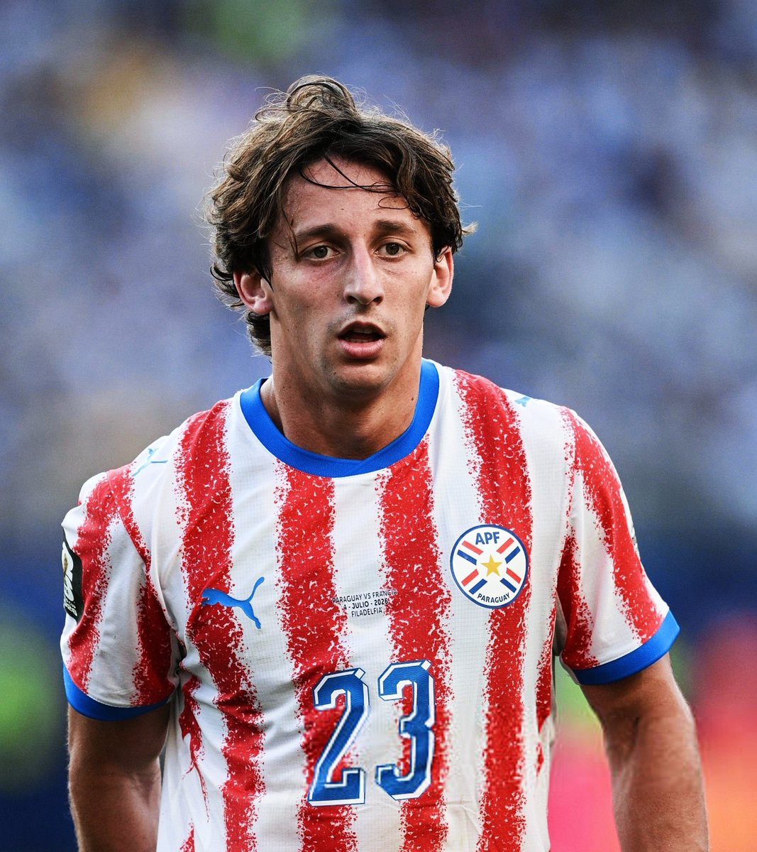 EGMB10's tweet photo. 🚨River le comunicó a Matías Galarza 🇵🇾 que no será tenido en cuenta.

📍El volante está citado a entrenar en el Predio Cantilo junto al grupo de jugadores apartados. ❌

💰 Racing Strasbourg 🇫🇷 y Sunderland 🏴󠁧󠁢󠁥󠁮󠁧󠁿preparan ofertas, y la operación podría cerrarse en torno a los €5M. https://t.co/xFopWMLMPt