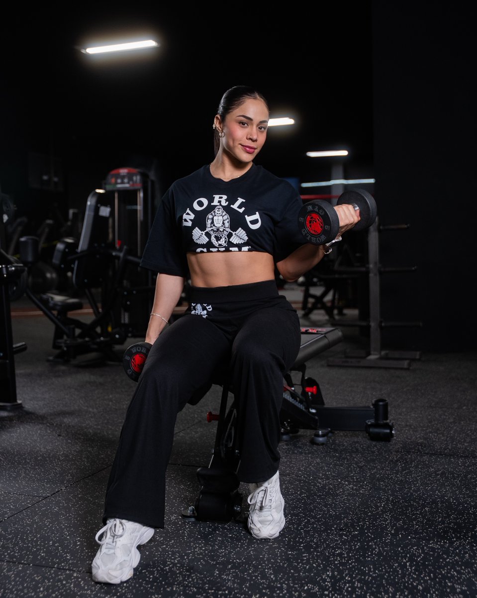 WorldGymMexico's tweet photo. Tu próxima mejor versión no empieza el lunes… empieza el día que encuentras un lugar donde entrenar se vuelve la mejor parte de tu día 🔥

See you at World Gym 🦍🌎
Where Champions Are Made

#WorldGym #WhereChampionsAreMade #worldgymmexico #officialworldgymathlete https://t.co/Tq87eFkZmf
