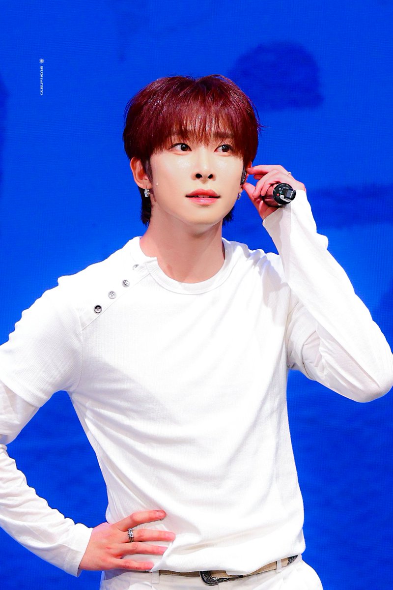 SUN000725's tweet photo. 260708 #TRENDZ #트렌드지 #LEON #리온 https://t.co/H9LMa4qH3t