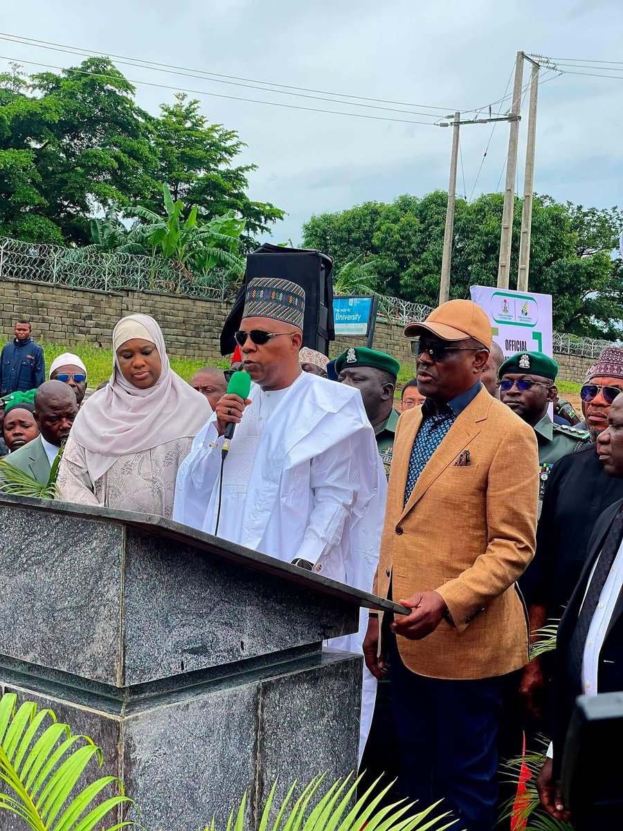 KpatubaMichael's tweet photo. HON. JOHN S. GABAYA JOINS FCT LEADERSHIP FOR DAY 21 OF PROJECT COMMISSIONING https://t.co/rQRqiiA5oJ
