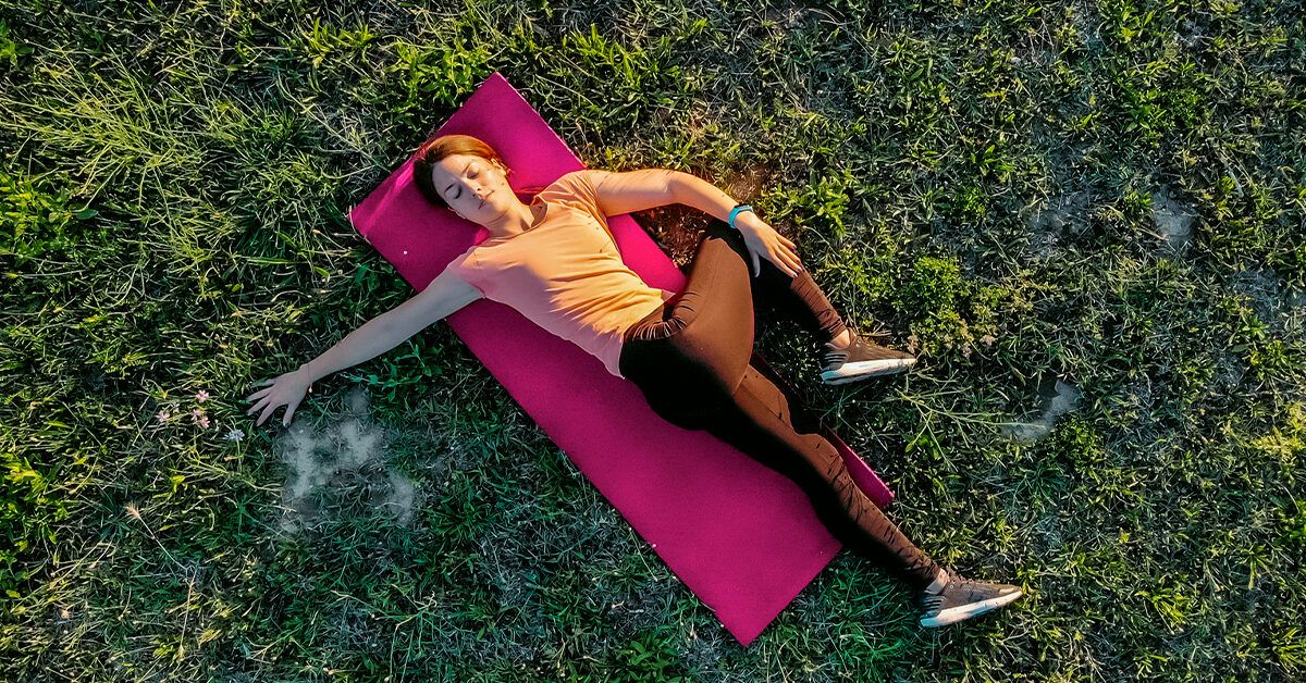 FitnessHacks101's tweet photo. Relieve Lower Back Pain With These 8 Simple Stretches! Ease tension, boost mobility, and feel better with moves you can do anywhere. Ready to stretch it out? Check out the full guide: https://t.co/XLKNwEZvE9
#lowerbackpain #stretching #mobility #wellness #fitness #painrelief #health #getfit #workout #exercise #fitfam #motivation #selfcare #active #wellbeing #FitnessHacks101