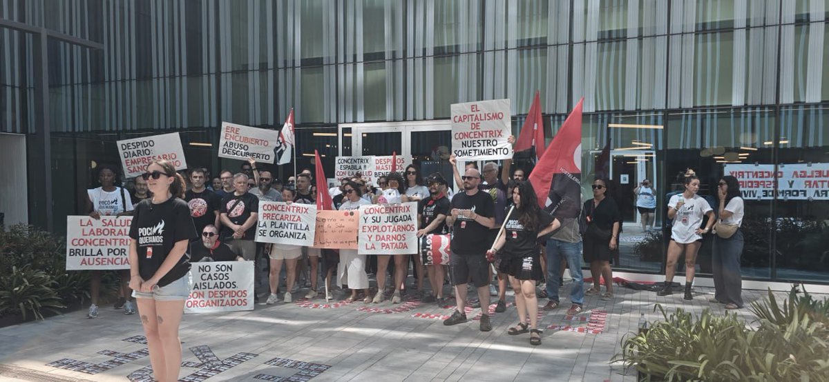 CGTBarcelona's tweet photo. 🔉 @Concentrix pisotea y @hm lo tolera ‼️

#pocoquemos CGT siempre 🔥 https://t.co/KOniW5Ftz2