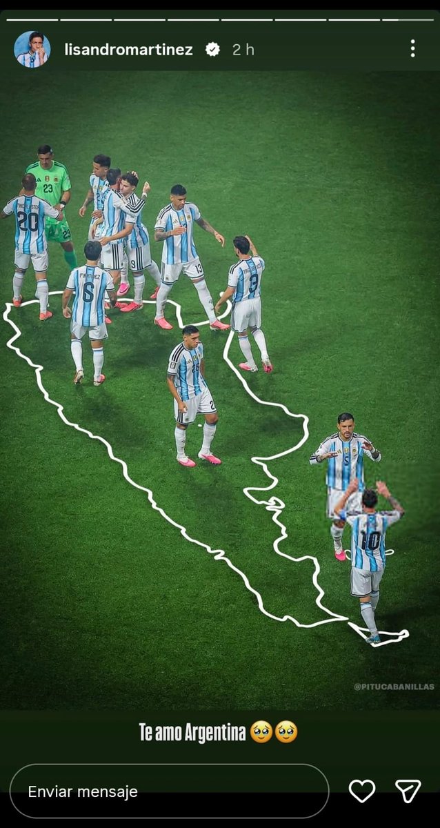 somoscorta's tweet photo. "Te amo, Argentina"

Lisandro Martínez compartió una foto de los jugadores de la Selección con la silueta del país dibujada en la cancha.

https://t.co/UgSv4IW2UV https://t.co/wMDewLxCAL