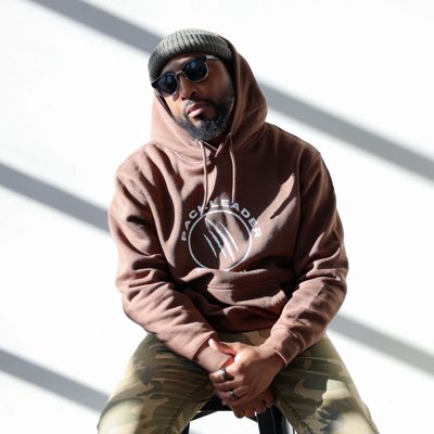 QZThaLeader's tweet photo. #NewProfilePic https://t.co/LEhbRzAU7m