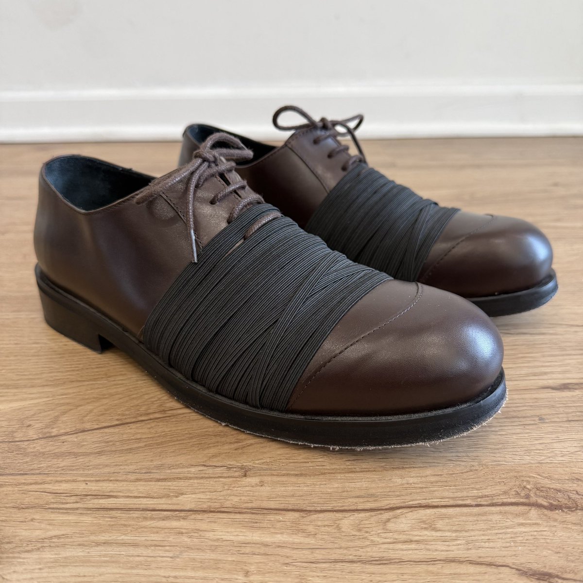 Stefan Cooke elastic band derbies sz 43 for sale for $225
