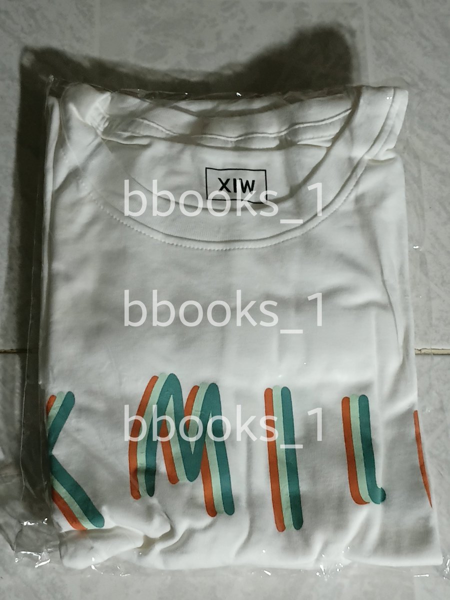 bbooks_1's tweet photo. WTS/ส่งต่อ : เสื้อ xiw, xmile collection 2021 

*** Size M 370 บาท รวมส่ง 

- ไม่เคยใส่ ไม่เคยซัก ใส่ไว้ในถุงตลอด
- มีตำหนิจุดเล็ก ๆ 1 จุด ตามรูป 

#ตลาดนัดเอิร์ทมิกซ์ https://t.co/3YFUxXly6c