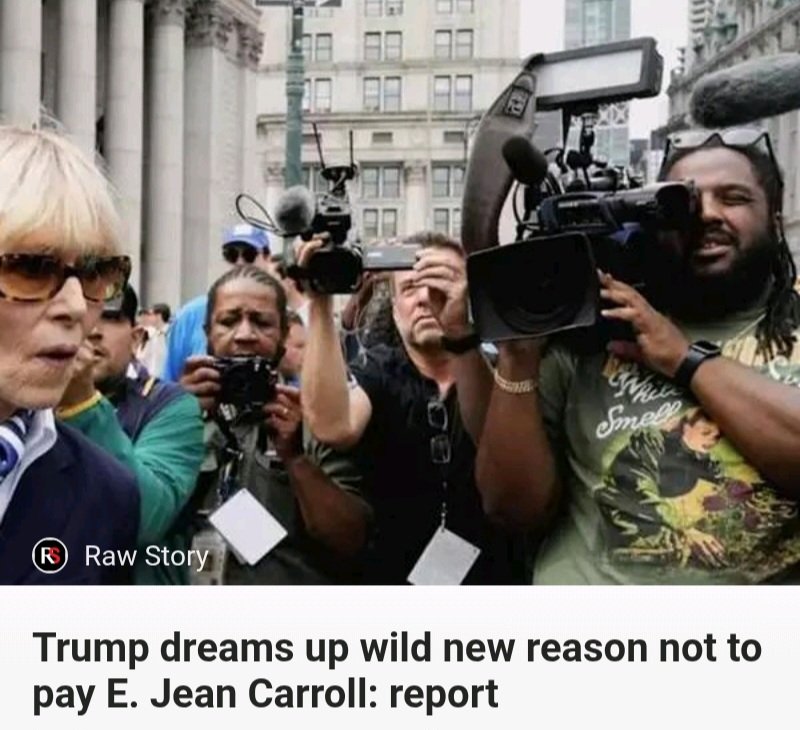 PerryWhiteE29's tweet photo. #DonaldTrump am now claiming him not gonna pay $5 MILLION him owes #EJeanCarroll to prevent her from #donating that money to others https://t.co/w0A7kXJWd4