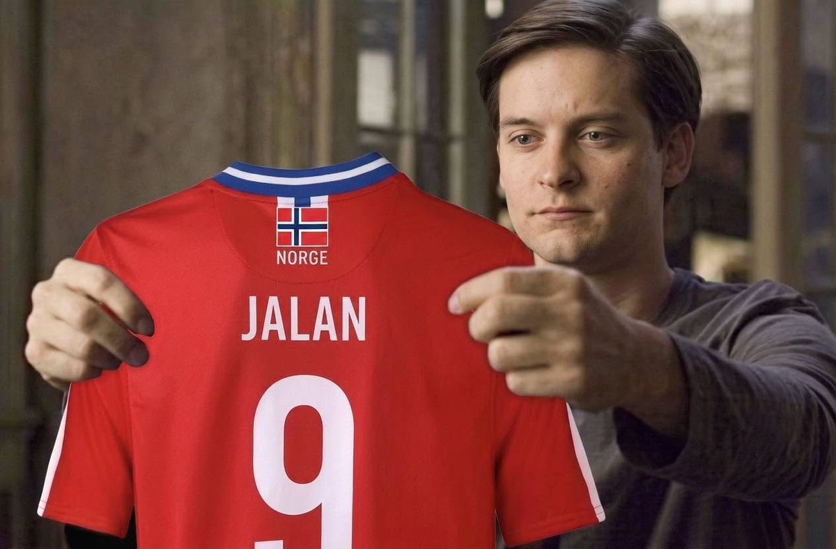 Guarromantico_'s tweet photo. Ya llegó mi playera de Temu para apoyar a Noruega. https://t.co/d4BcJ8sObv