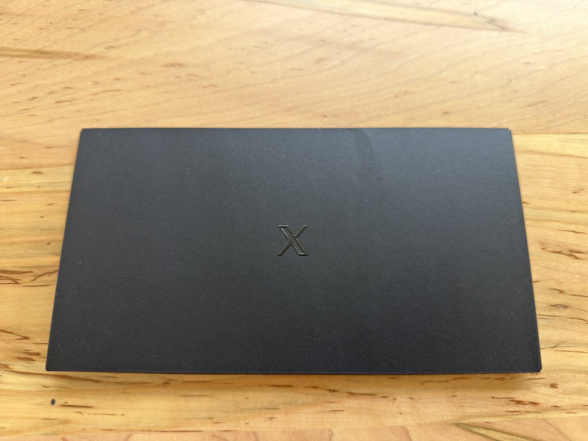 SawyerMerritt's tweet photo. Just got my metal 𝕏 Money card.

Very clean design https://t.co/jsABUvkRXW