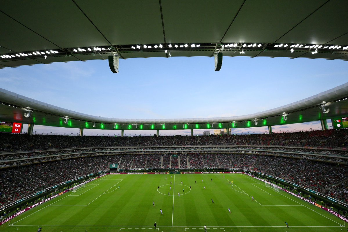 jrv2701's tweet photo. Con lo que dijo Hobi que Yoongi está en su era FIFAs se confirma que si vio los estadios de México 😭 hazlo posible YOONGIIII 

BTS EN EL BBVA
BTS EN EL AZTECA 
BTS EN EL AKRON https://t.co/aTHFHE5R8S