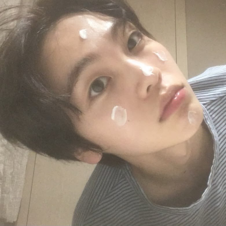 Emilyi0wt's tweet photo. Hyeongjun thought his talent was enough, but a strict director saw his weaknesses. He assigned him private lessons to improve his skills, and Hyeongjun soon realized the extra training was exactly what he needed.

#cravity #kpop #nsfw  https://t.co/zYAhLJQyiw https://t.co/CkmcGjdRoi