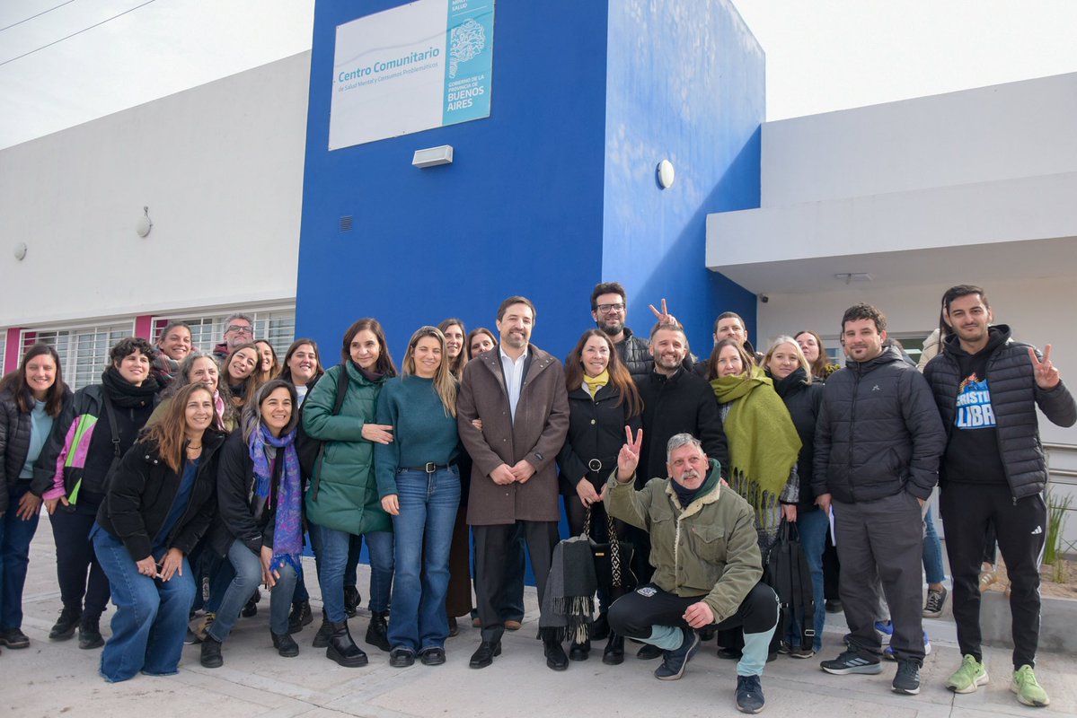 nkreplak's tweet photo. Nombrarlo "Mirta Clara" es inscribirlo en una tradición de pensamiento y de práctica comprometida con la salud pública, los DDHH y la transformación de las instituciones.

Acompañar es también construir las condiciones para que la palabra encuentre un lugar donde ser escuchada y valorada.