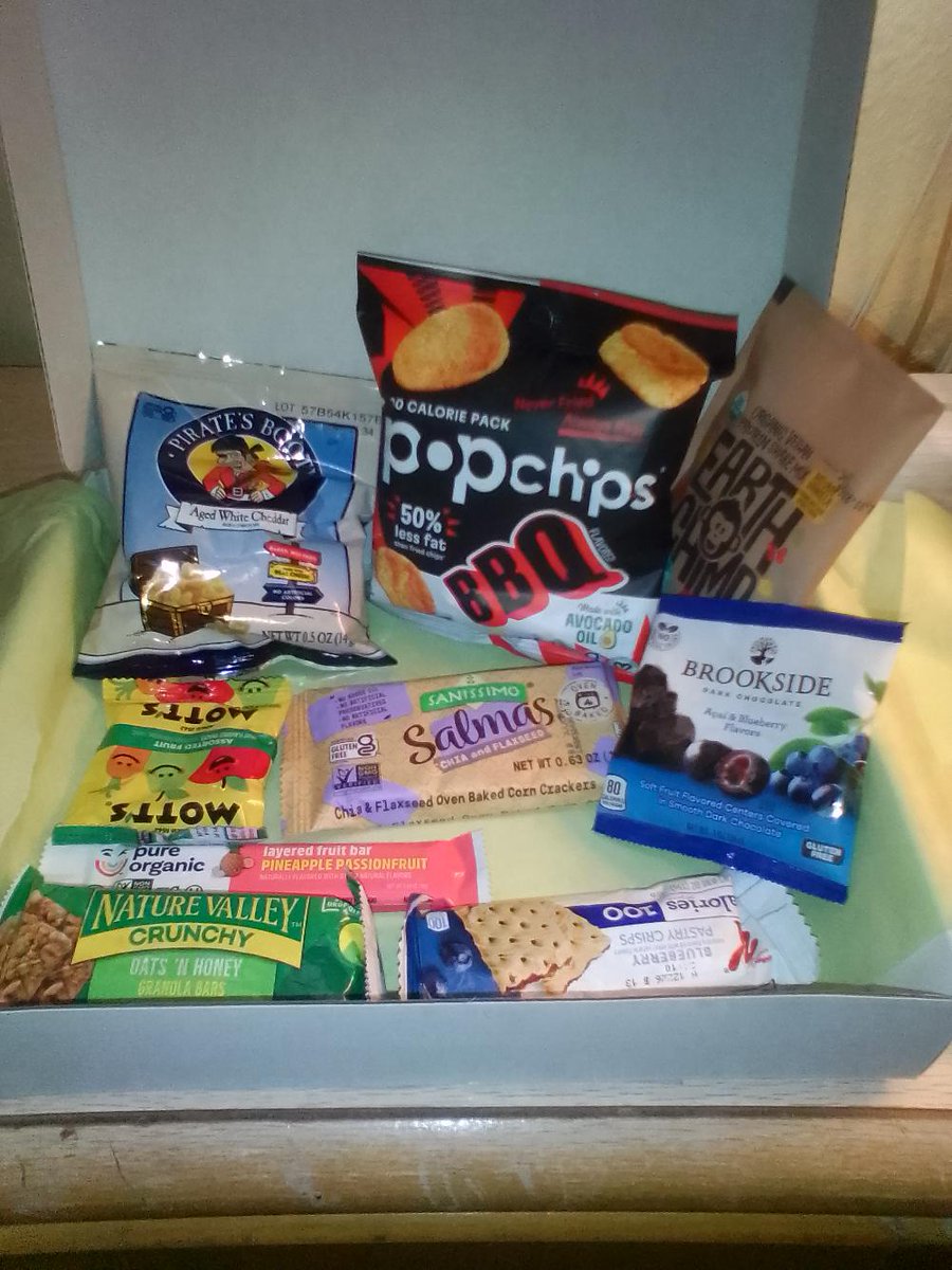 scarymary66's tweet photo. I received a free Healthy Snack Box from Healthy Snack Boxes @healthysnackbo1
There were so many great goodies inside.
They give away 100 boxes with every post they make on social media.
#gotitfree https://t.co/zxKi6v0IkF