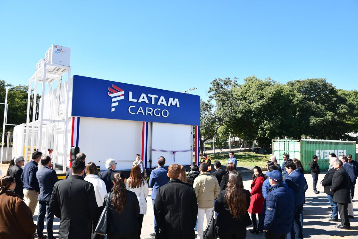 dinacpy's tweet photo. ✈️ Hoy se llevó a cabo la inauguración de la nueva Cámara Frigorífica de LATAM Cargo en el Aeropuerto Internacional Silvio Pettirossi.
🔗Más info: https://t.co/i2stbJmcbv
#DinacPy https://t.co/YIGWlrxYkj