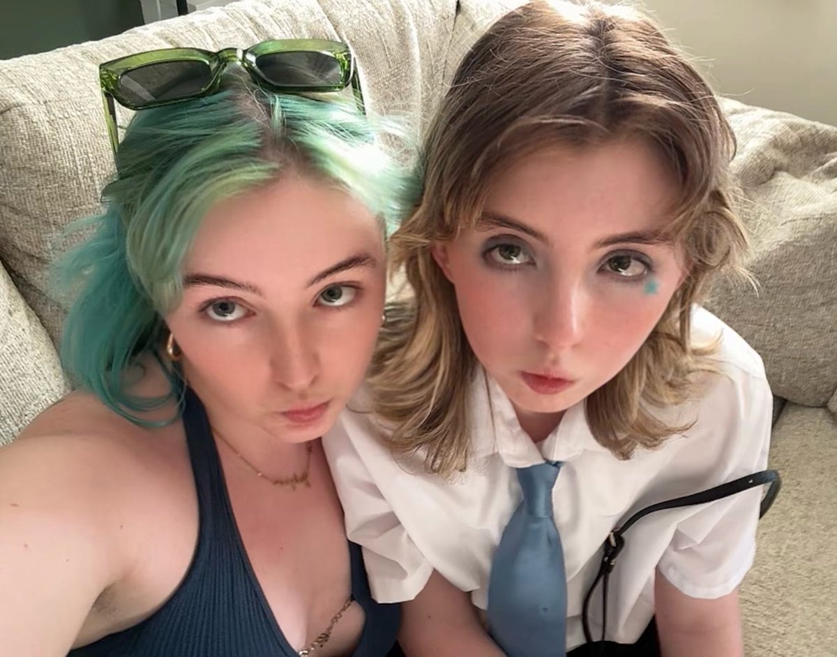 taycesoddly's tweet photo. little brother off to prom in his johnny joestar inspired fit (i’m so proud) 🏇 https://t.co/dJ2pkJnpKF