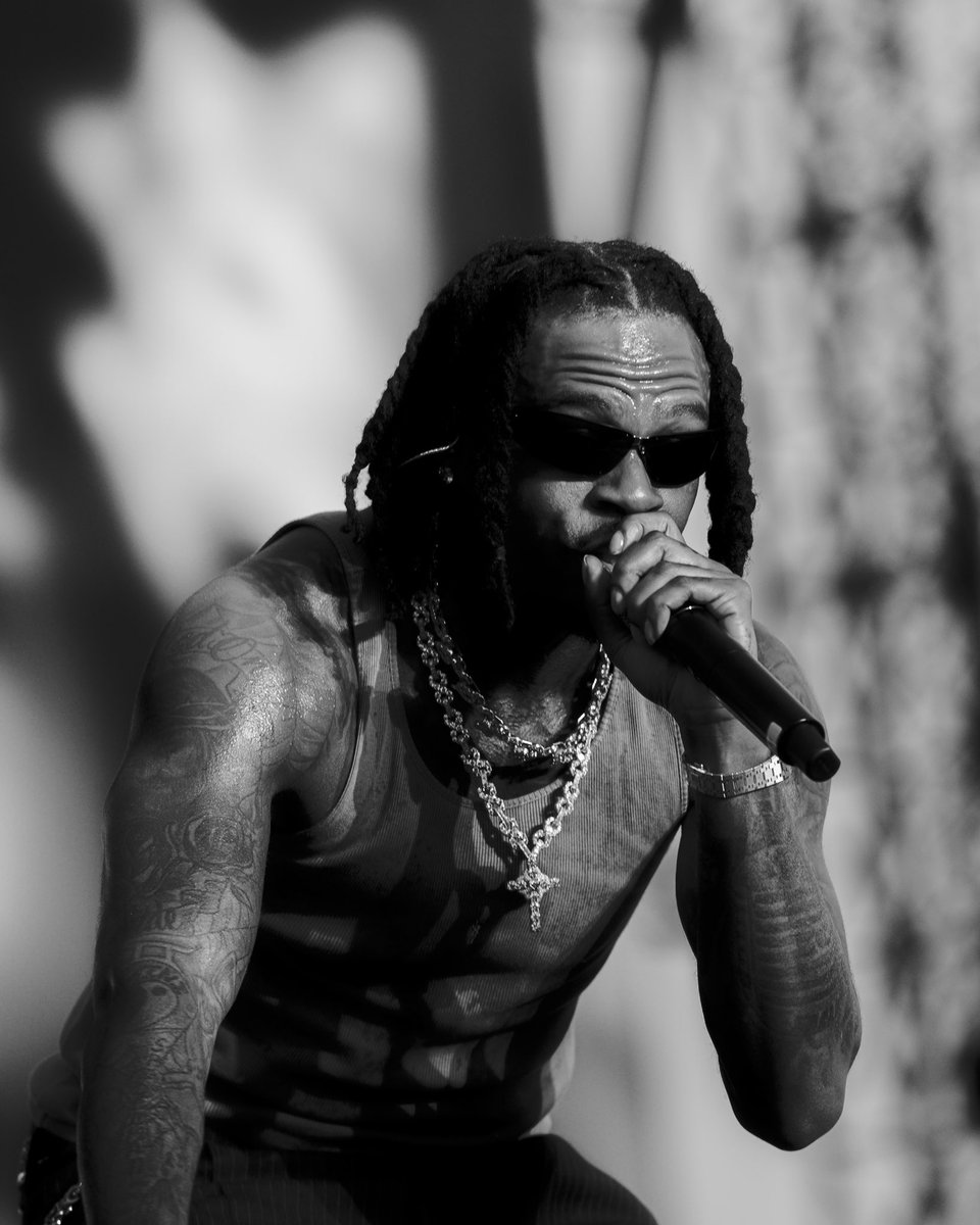 Swelly__'s tweet photo. Took some pictures of @1GunnaGunna at @afronation 🫡📸 https://t.co/e6AYxj93pq