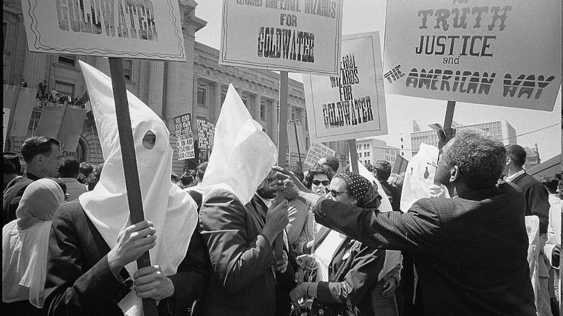 communistsusa's tweet photo. Holy war, white republic: The right-wing origins of today’s red scare

https://t.co/q0QIAXpnFv

CPUSA co-chair Joe Sims traces the growing pattern of political repression that is emerging, coupled with Trump’s anti-communist tirade directed against DSA candidates running in Democratic primaries this year.