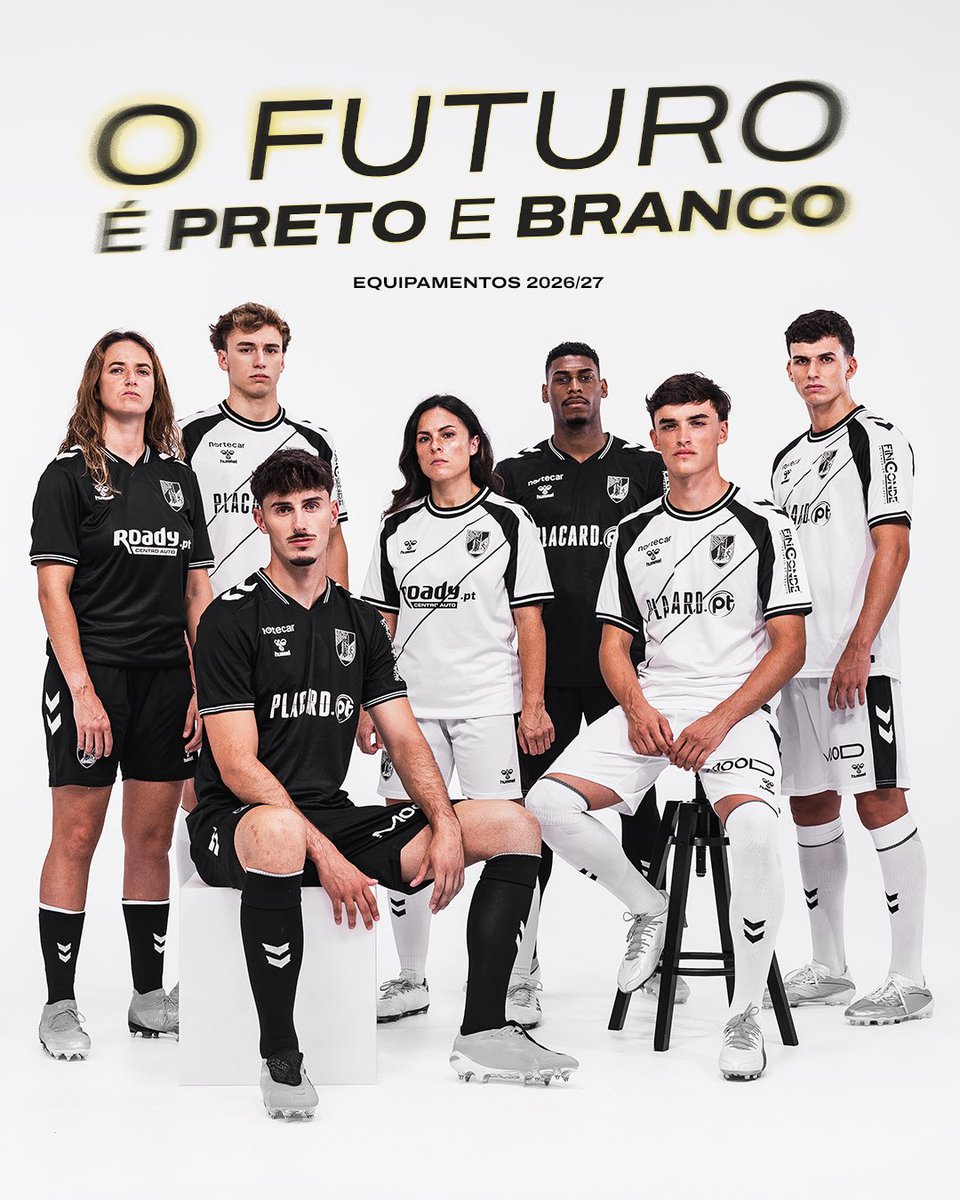 VitoriaSC1922's tweet photo. Inconfundível. O preto e branco do nosso passado. As cores do nosso futuro. ⚫️⚪️ https://t.co/2azzhRWnUl