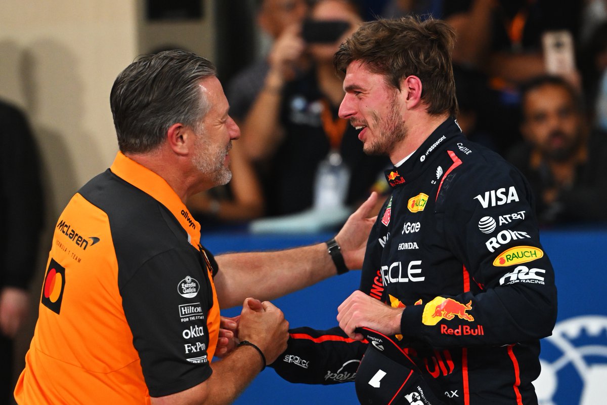 ThisIsFormu1a1's tweet photo. 🚨| McLaren's Financial Backing Could Secure Verstappen:

— McLaren is reportedly ready to meet Max Verstappen's substantial salary demands if he decides to join the team. Thanks to strong financial support from sponsors, including Bahraini stakeholders, the British team can afford the Dutch driver's hefty contract.

— Verstappen currently earns between €60 million and €100 million annually at Red Bull Racing. If he activates his exit clause, he could leave the Austrian team without financial concerns, as McLaren's sponsors are prepared to cover his salary.

— The potential move would see Verstappen replace Oscar Piastri at McLaren. Despite rumors, McLaren denies any dissatisfaction from Piastri, whose manager, Mark Webber, is reportedly seeking new opportunities for him.

— Red Bull Racing attempted to retain Verstappen by offering a significant sum to buy out his exit clause. However, the clause became active when it was confirmed that Verstappen would not lead the drivers' standings by the summer break.

— McLaren's financial stability is bolstered by its major shareholders, Bahrain's Mumtalakat and UAE's CYVN Holdings, ensuring the team can support high-profile signings like Verstappen without financial strain.

— Speculation about Verstappen's future intensified after GPblog reported a possible deal with McLaren. While involved parties remain silent, the move could significantly impact the F1 landscape if it materializes.

#maxverstappen 🇳🇱 #mcLarenf1 🇬🇧

VIA: [gpblog]