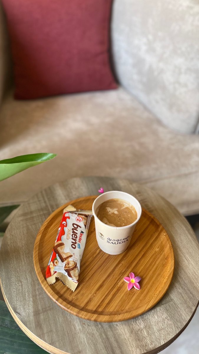 3y_fwo's tweet photo. تصويري 💙☕️ https://t.co/LFpR4pu4HX