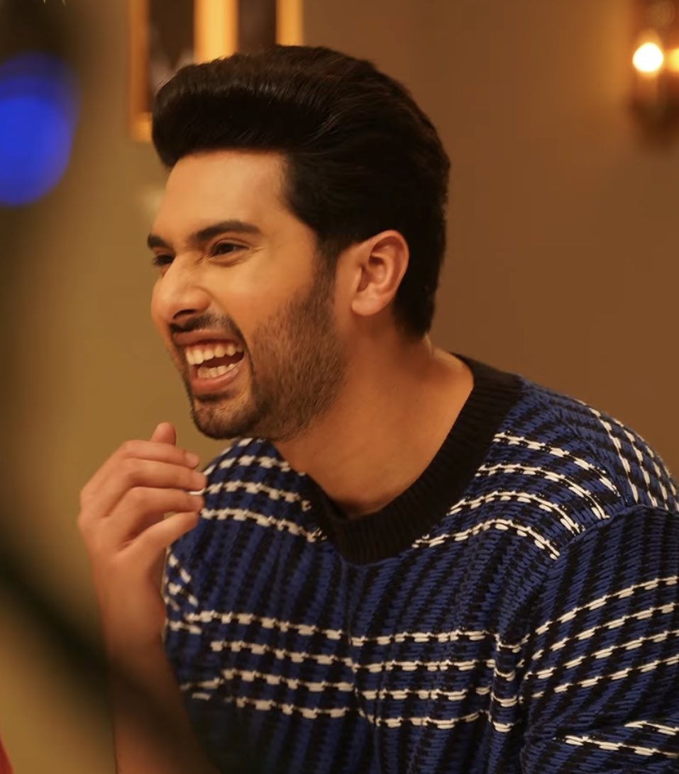 Anu12021's tweet photo. Armaan meerante maaku chaala istam @ArmaanMalik22 ๐ซถ๐ป
(P.s learnt from the best @Bhavii_AM ๐ฃ hehe)
#AMTelugu #AMLanguagesWeek #InTheAMVerse https://t.co/zu292mBJlX