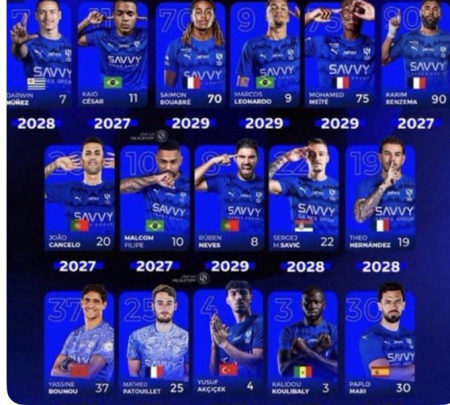 Barce_24d's tweet photo. " مبدأ عوضونا نهبت الميزانية " 
صفقة انتقال كانسيلو من مانشستر سيتي إلى الهلال كلفت نحو 70 مليون يورو ثم يرحل إلى برشلونة مقابل 10 ملايين يورو فقط
أي أن الخسارة في هذه الصفقة وحدها تقارب 60 مليون يورو‼️🕶
وإذا أضفنا إليها صفقة نيمار التي قُدرت تكلفتها بنحو 450 مليون يورو أي ما يقارب 2.2 مليار ريال ثم صفقة بنزيما التي بلغت نحو 100 مليون يورو سنوياً أي قرابة 500 مليون ريال إلى جانب صفقات محلية وأجنبية أخرى تقدر بمليارات الريالات فإن حجم الإنفاق لنادي هليل  يثير كثيرًا من علامات الاستفهام‼️‼️

وفي المقابل يقال للنصر إن ميزانيته محدودة ويمنع من التسجيل في فترة ويطلب منه أن يمد رجليه على قدر لحافه. 
هل هناك معايير واحدة تطبق على الجميع أم أن هناك استثناءات تمنح لطرف وتحجب عن آخر
ما يحدث يستوجب الشفافية وفتح تحقيق شامل ومحاسبة كل من يثبت تورطه في أي هدر أو تجاوز فالمال مال عام ومن حق الجميع معرفة كيف ينفق وعلى أي أسس .