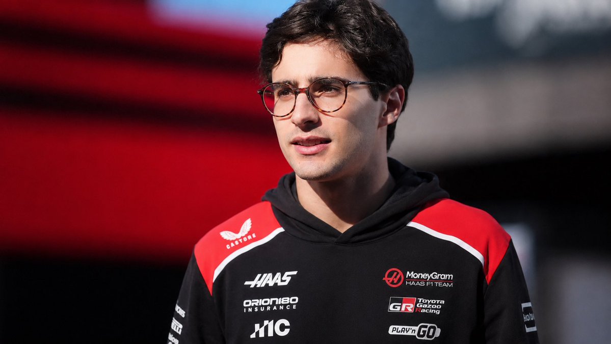 ManualdoPiloto's tweet photo. RAFAEL CÂMARA VAI SUBIR PRA FÓRMULA 1? 🇧🇷

Fontes italianas apontam o brasileiro como nome forte para correr pela Haas em 2027, formando dupla com Oliver Bearman. Se a movimentação se confirmar, a F1 voltaria a ter dois brasileiros no grid pela primeira vez desde 2016. https://t.co/Noksmlk3ft