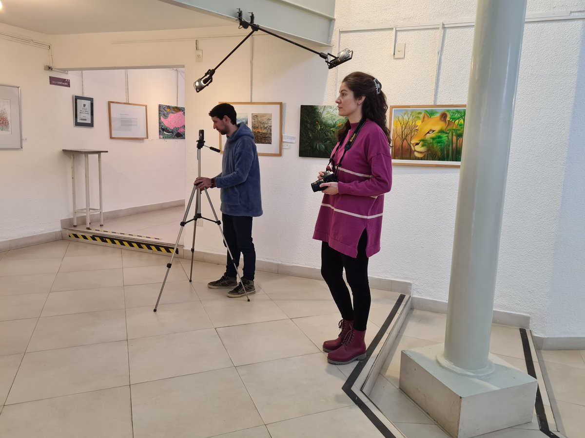 AppFadUcalp's tweet photo. Relevamiento de las salas de exhibición del Museo Beato Angélico UCALP, utilizando smartphones, cámara fotográfica y termográfica. Se exhiben obras de arte sobre la Amazonia y la Yunga, destacando sus servicios ecosistémicos.

@FAD_UCALP #Museo #Investigación #UCALP https://t.co/4ABOkKSLWA