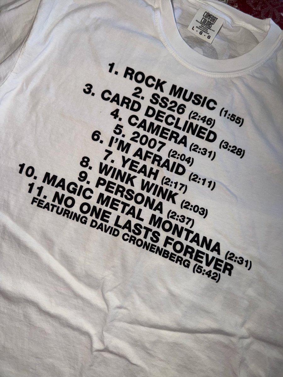 alexonlinex's tweet photo. TRACK LIST SHIRT #SECURED https://t.co/mFna0qbkPC