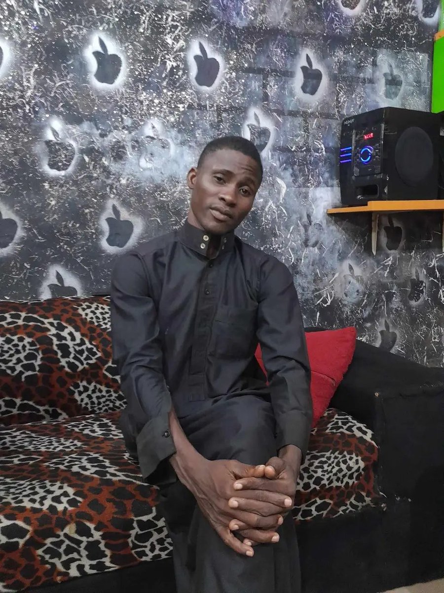 ezekiel27246345's tweet photo. Some were in my humble arena, I remember when i was me but now so call tinibu don turn things around but then God over everything, still believe in my humble self my tomorrow will be greater than my pass. #puting God in front of my every day activities. https://t.co/JlyR3JmonJ