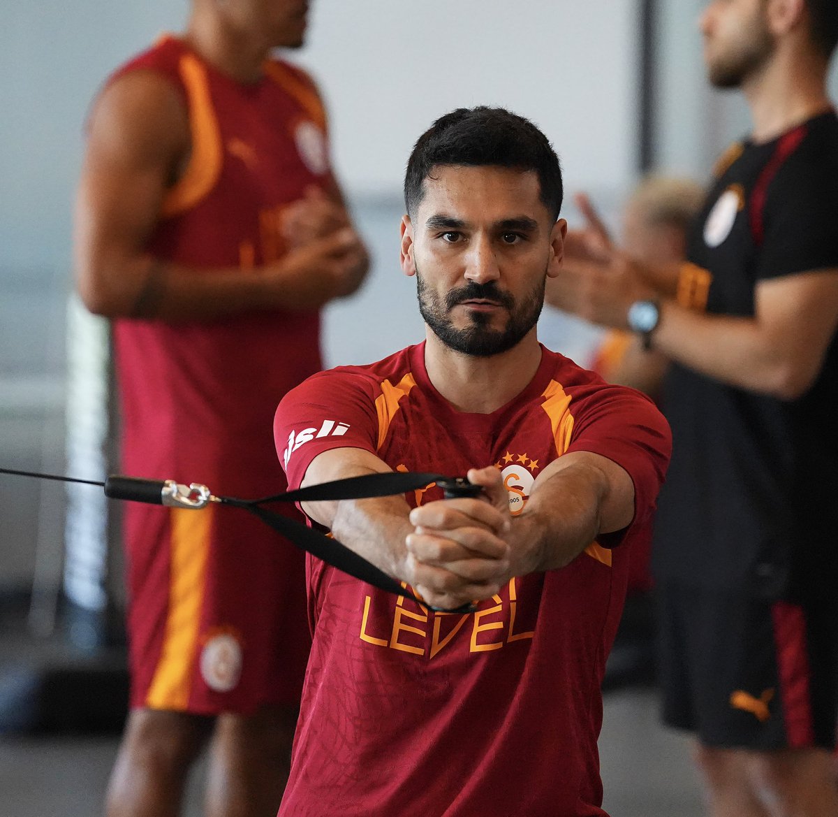 IlkayGuendogan's tweet photo. Back at it 💛❤️🔥⚽️ @GalatasaraySK https://t.co/jTgxXDO4nq