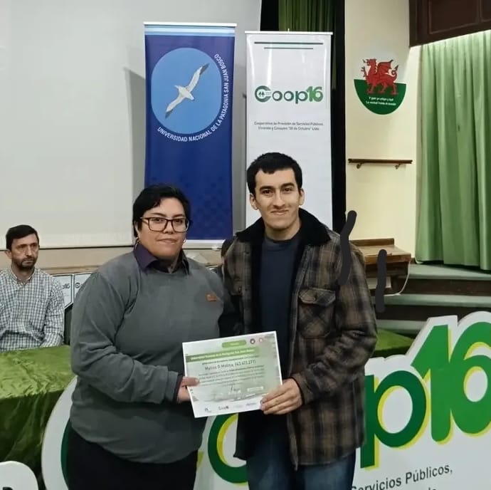UnpsjbEsquel's tweet photo. una propuesta de formación gratuita que reafirma el compromiso de las instituciones con la capacitación en oficios, la generación de oportunidades laborales y el desarrollo de la comunidad. https://t.co/oQM2dFlW3z