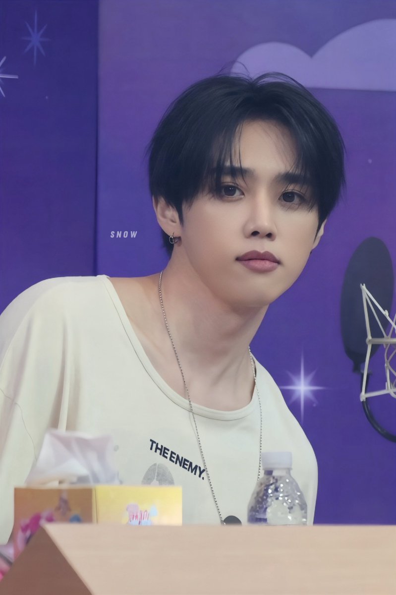 SNOW_SUNWOO's tweet photo. 260708 아돌라

#선우 #SUNWOO
#더보이즈 #THEBOYZ https://t.co/CXfkTQWOKS