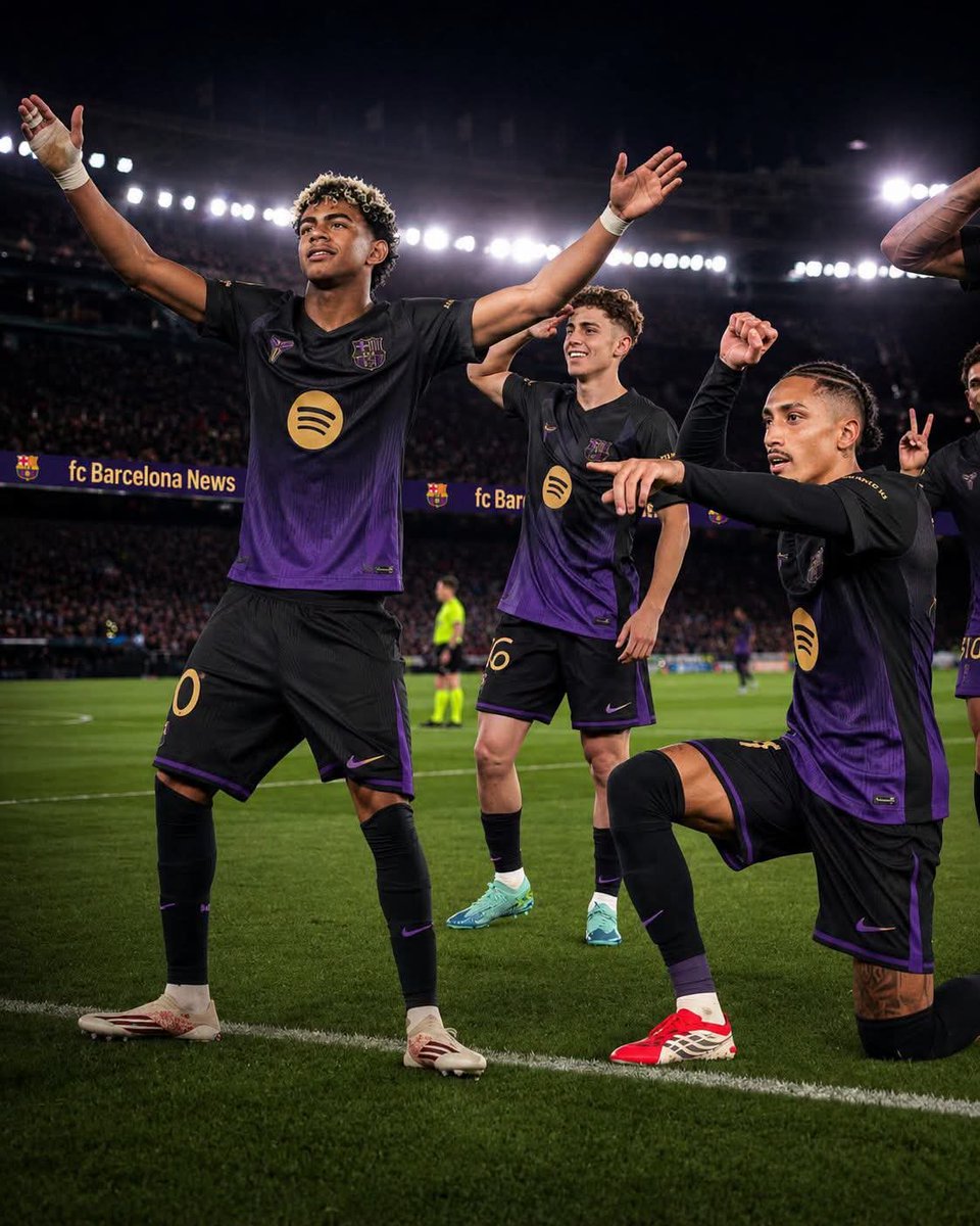 Mosharof221's tweet photo. 🚨 NEW: Barcelona's Kobe Bryant away kit will be officially released on July 31st. https://t.co/a8awuFVp9J