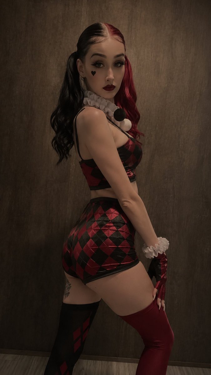 HayzeMaritza's tweet photo. I can be your harley quinn  you can be my joker #wheresmyjoker #fypシ゚viral #fypシ゚viralシfypシ゚ https://t.co/uFcn5y8u9W