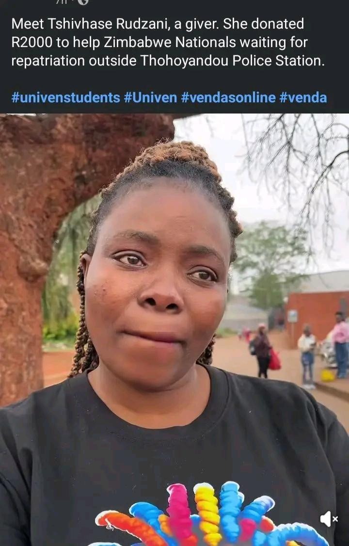 thomstuartt's tweet photo. This is a face of hope, love, peace and humanity. May she continue to get more blessings? Darkness has never overcome light. Thank you Rudzani for your warm heart. @daddyhope https://t.co/zijicdL9cZ