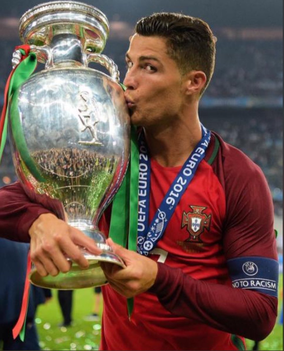 Ali (🎢)🤍🖤CR7 unico Goat tweet media
